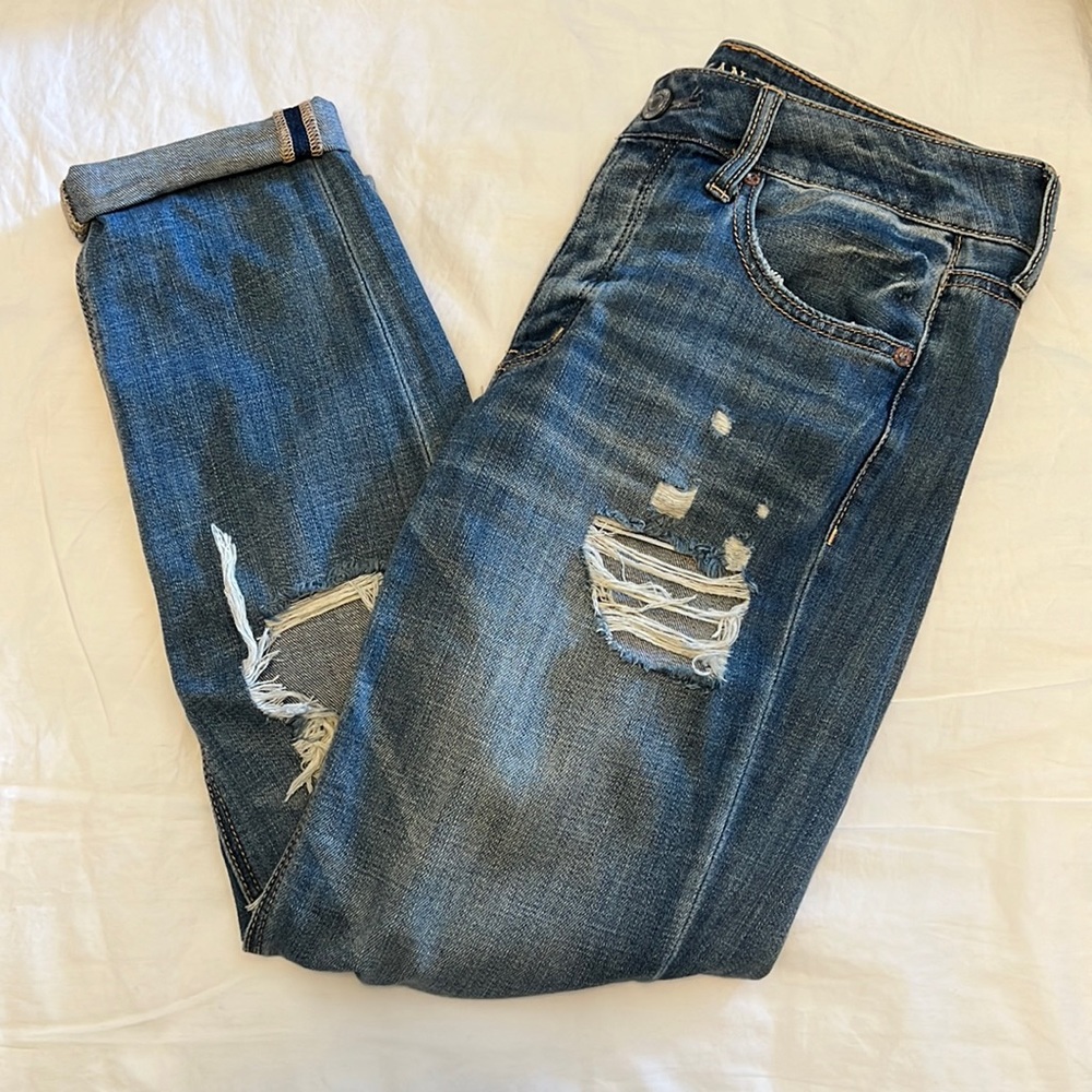 American Eagle Tomgirl Jeans